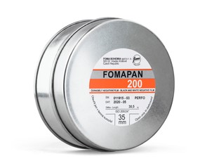 Фотопленка Foma Fomapan 200 (135/30,5м) ч/б негативная рулонная