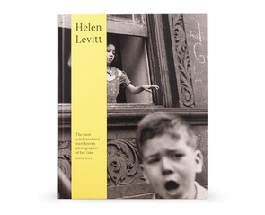 Книга "Helen Levitt"
