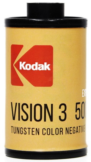 Кинопленка Kodak Vision 3 500T цветная негативная 135/12 (просрочка)