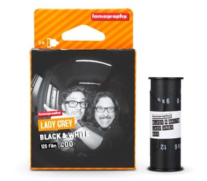 Фотопленка Lomography Lady Grey 400 (120), ч/б негатив, 3 штуки