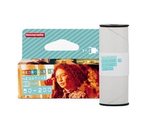 Фотопленка Lomography Redscale XR Negative 50-200 ISO (120)